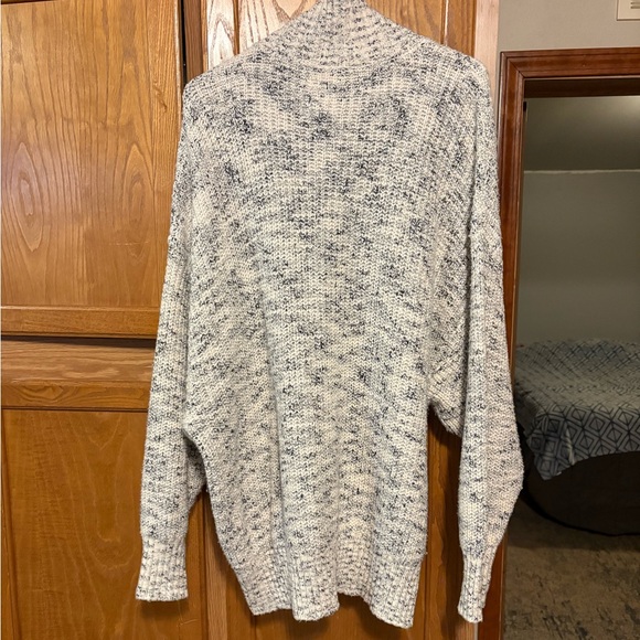 Offline by Aerie Chillside Quarter Zip Sweater - Picture 4 of 6